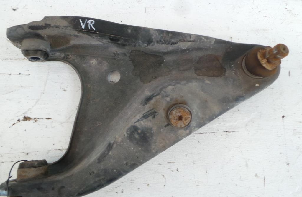 Querlenker vorn rechts Dreieckslenker Fahrerseite Dacia Sandero BS0